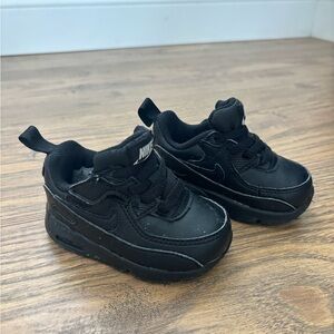 Nike Air Max Toddler size 4 Sneakers
